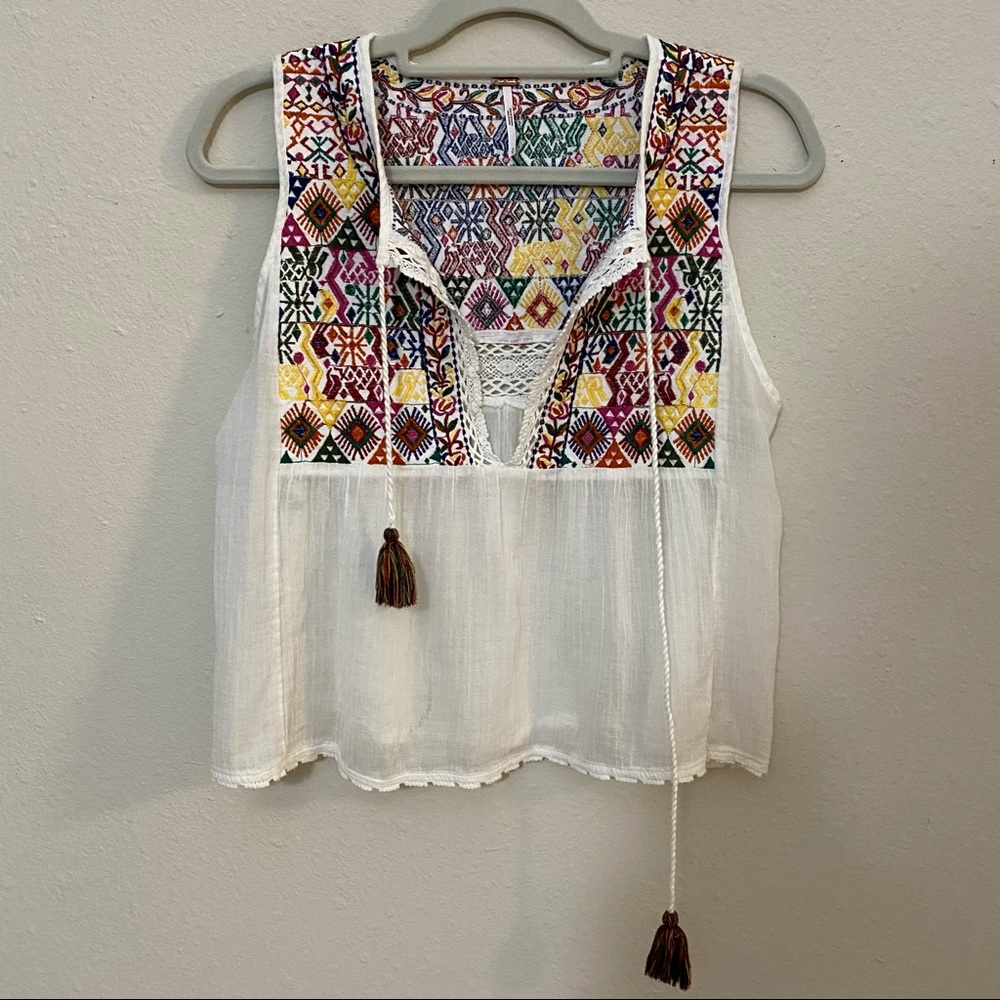 FREE PEOPLE Lohri Embroidered Peasant Blouse SMALL - Picture 6 of 7